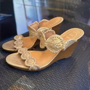 Jack Rogers women’s shoes 7.5 gold sandals wedges heels